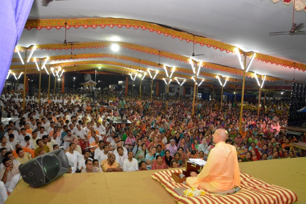 Radhanath Swami on the Pastimes of Srila Madhvacharya, 2014 Yatra, Udupi, Day 8 , Evening